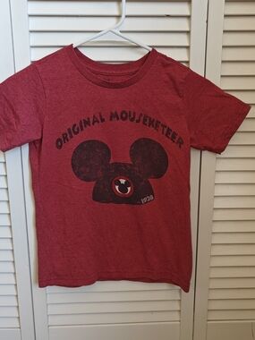 Disney Store Red 'Original Mouseketeer' Short Sleeve Tee Unisex Size 5/6